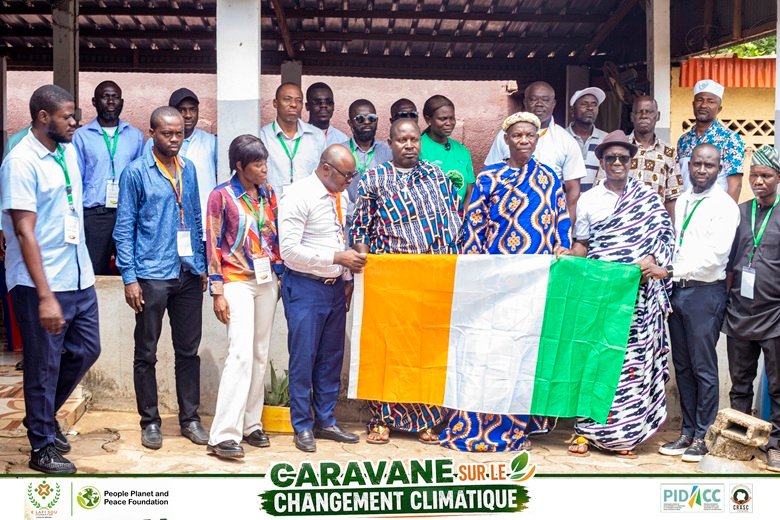 Visites aux chefs coutumiers et aux autorités administratives de Djébonoua